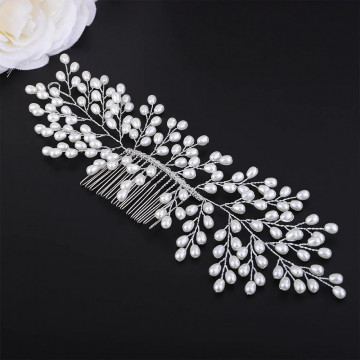 Accesoriu par cu perle albe