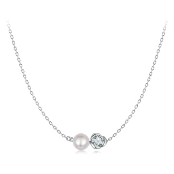Colier din argint cu moissanit de 0.5CT si perla de cultura, Pure Rose