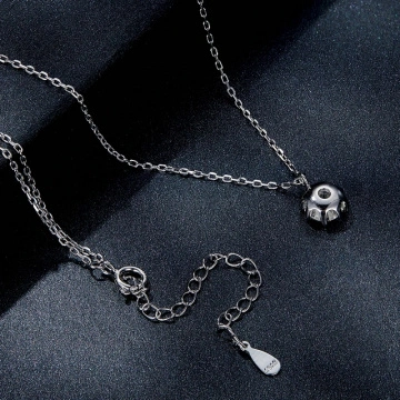 Lantisor argint 925 cu diamant moissanite