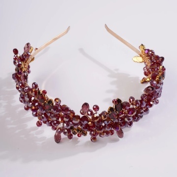 Bentita handmade cu pietre visinii