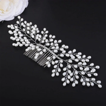 Accesoriu par cu perle albe