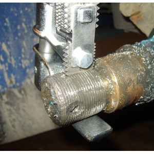 Dispozitiv pentru corectat filete pentru vehicule comerciale, ø 35-130 mm filet metric si inch, dreapta si stânga, Condor 5353 - Img 2