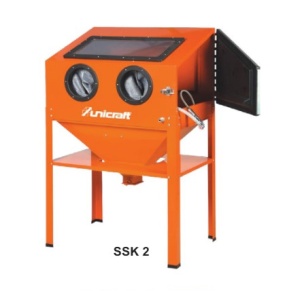 Cabina de sablat cu dimensiuni interioare 840x550x360mm, model SSK 2, UC.6204001