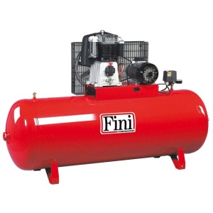 Compresor aer cu piston, butelie 500 litri, presiune max. 10 bari, alimentare 380V, putere 5.5kw/7.5Hp, Fini BK 119-500F-7.5