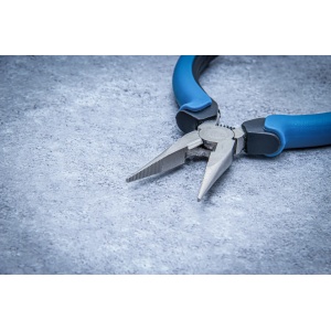 Cleste spitz drept pentru electronisti, 130 mm, BGS 382 - Img 3