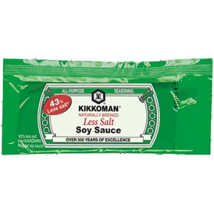 KIKKOMAN LESS SALT SOY SAUCE SACHET 1/400(10ML)