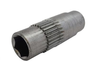 DR 7220 AXLE WITH SPROCKETS
