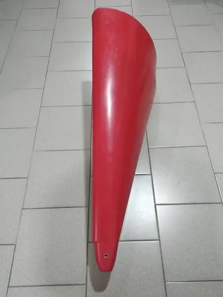 GH 504207 BEAK SIDE RIGHT RED ORIGIN