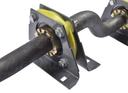 CL 555897 STRAW SHAKER AXLE COMPLETE - Img 2