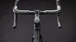 BICICLETA CUBE ATTAIN C:62 SLT CARBON COALCHROME - Img 18