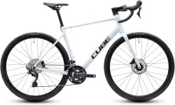 BICICLETA CUBE ATTAIN RACE GLACIER BLACK 2027 50 cm