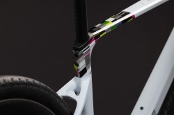 BICICLETA CUBE NUROAD C:62 SLT GLACIER MAGENTA 2027 L - Img 4