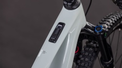 BICICLETA ELECTRICA CUBE AMS HYBRID ONE44 C:62 RACE 400X REEDBEIGE BLACK - Img 14
