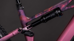 BICICLETA ELECTRICA CUBE STEREO HYBRID ONE44 HPC SLX 800 SHIFTBLUSH ART - Img 10