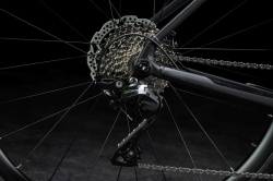 BICICLETA ROAD GRAVEL KROSS Alta 4.0 M 28 XS bla_pew m - Img 5