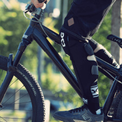 Genunchiere downhill-Protectie genunchi si tibie TSG Temper A 2.0 – negre