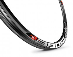 Janta MACH1 3.90 SL DISC 27,5(584 x 19C) - 32H Negru Anodizat Capsata