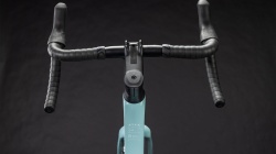 BICICLETA CUBE ATTAIN C:62 RACE SKYLIGHTBLUE CYAN - Img 18