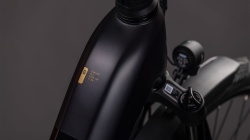 BICICLETA ELECTRICA CUBE KATHMANDU HYBRID COMFORT SLX 800 EASY ENTRY SOLARECLIPSE GOLD - Img 18