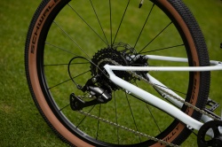 Bicicleta Superior F.L.Y. 24 24 Matte Teal - Img 3