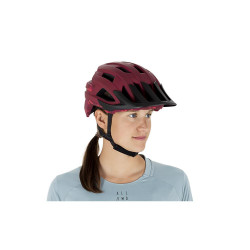 Casca CUBE Rook Red 