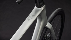 BICICLETA CUBE ATTAIN C:62 SLX SLEEKGREY PRISM - Img 14