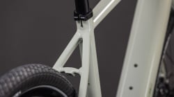 BICICLETA ELECTRICA CUBE EDITOR HYBRID SLX 400X REEDBEIGE CHROME - Img 6