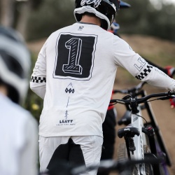 Bluza Leatt MTB Gravity 3.0 Cream White S - Img 2