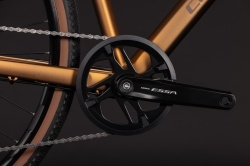 BICICLETA CUBE NULANE ONE METALLICCARAMEL BROWN 2027 L - Img 4
