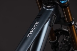 BICICLETA CUBE TWO15 SLX DEEPTEAL CLOUDS 2027 L - Img 3