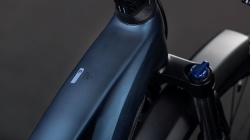 BICICLETA ELECTRICA CUBE REACTION HYBRID PERFORMANCE 600 FE INDIGOBLUE REFLEX - Img 6