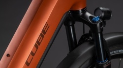 BICICLETA ELECTRICA CUBE TOURING HYBRID COMFORT SLX 800 EASY ENTRY CHILLI CHROME - Img 7