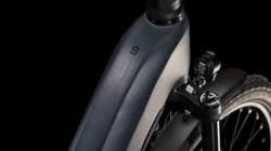Bicicleta Electrica Hardtail CUBE Kathmandu Hybrid Comfort SLX nightsky´n´ink