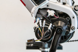 E-BIKE TUNING SPEEDBOX 3.0 B.TUNING PENTRU YAMAHA Speedbox 3.0 - Img 3