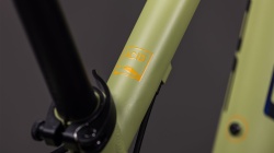 BICICLETA COPII CUBE ACID 240 FE LIGHTOLIVE ORANGE 2026 roti 24 - Img 3