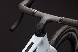 BICICLETA CUBE NUROAD C:62 SLT GLACIER MAGENTA 2027 L - Img 2
