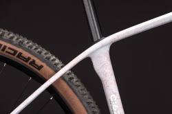 BICICLETA CUBE REACTION C:62 RACE OCEANBREEZE WHITE 2027 L - Img 4