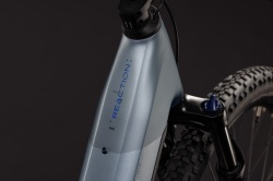 BICICLETA ELECTRICA CUBE REACTION HYBRID PERFORMANCE 720 EASY ENTRY ASHGREY PRISM 2027 L - Img 2
