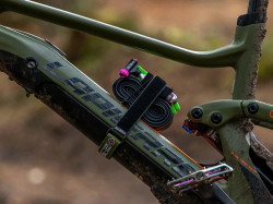Banda prindere cadru Muc-Off Utility Frame Strap Verde - Img 2