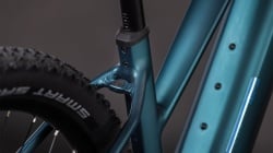 BICICLETA ELECTRICA CUBE REACTION HYBRID ONE 800 TRAPEZE ROYALGREEN PRISM - Img 7