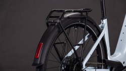BICICLETA ELECTRICA CUBE TOURING HYBRID ONE 600 EASY ENTRY GLACIER REFLEX - Img 17