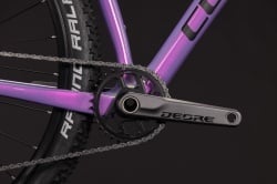 BICICLETA CUBE REACTION C:62 PRO COSMICPURPLE BLACK 2027 L - Img 4