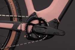 BICICLETA ELECTRICA CUBE REACTION HYBRID PERFORMANCE 720 EASY ENTRY RUBY BLACK 2027 L - Img 4