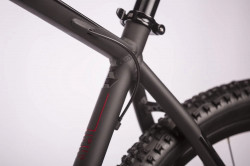 Bicicleta MTB Hardtail DRAG Hardy 9.0 Negru-Rosu