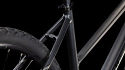 Bicicleta Trekking-Oras CUBE Nature ONE black´n´black