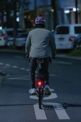 Casca ABUS Hyban 2.0 LED Signal Black Matt L