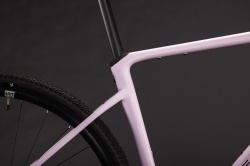 BICICLETA CUBE NUROAD EX BUBBLEGUM BLACK 2027 cadru L - roti 28 - Img 4