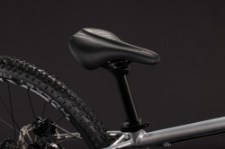 BICICLETA CUBE REACTION 240 PRO PRIZMPOLISHED RED 2027 roti 24 - Img 4