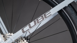 BICICLETA ELECTRICA CUBE KATHMANDU HYBRID SLX 800 EASY ENTRY FOGGREY GREY - Img 17