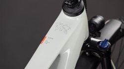 BICICLETA ELECTRICA CUBE NURIDE HYBRID PERFORMANCE 600 DESERTSTONE GREY 2026 50 cm - Img 5